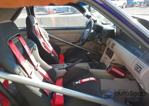 1990 Ford Mustang Gt/Cobra Gt from USA, damaged, VIN 1FACP42E3LF183913